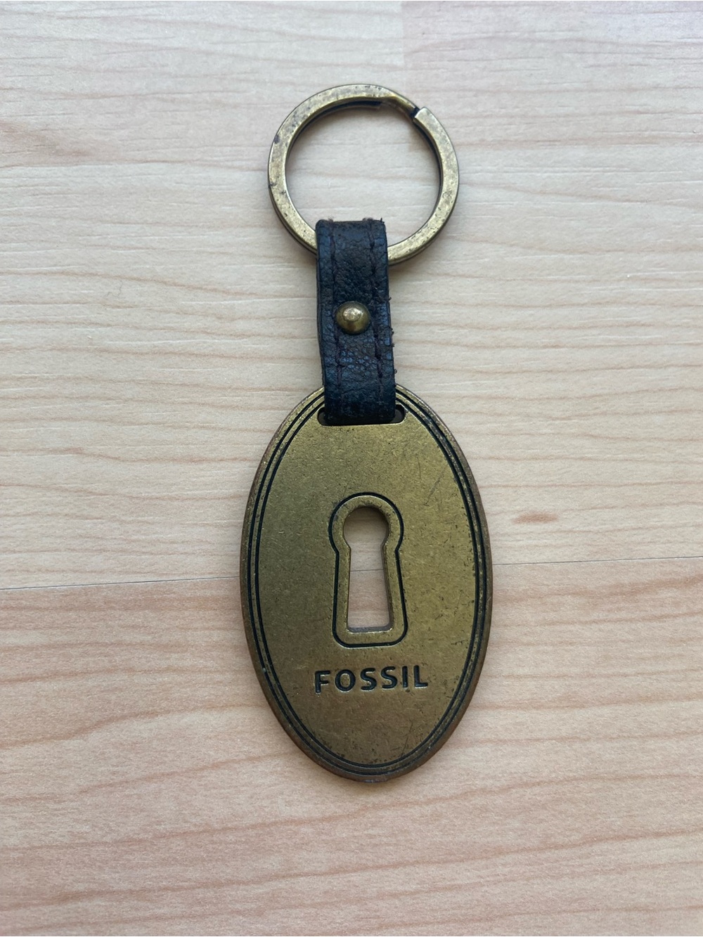 Fossil Keychain Brass Tone Ring Keyhole Leather Strap